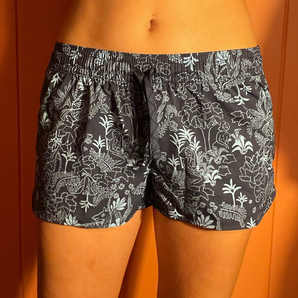 Patagonia Baggies Dark/Light Blue Combo Floral size M